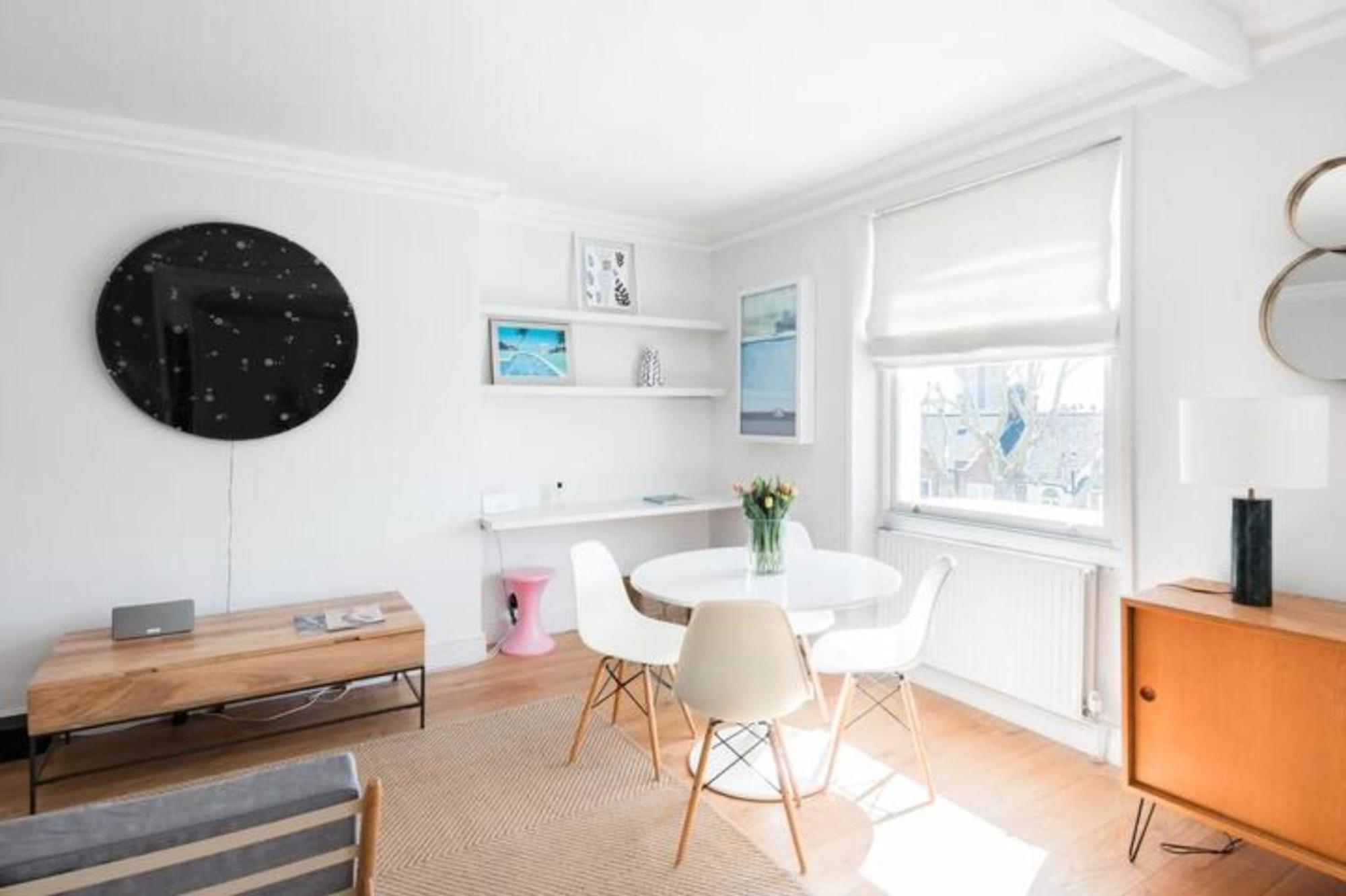 Appartamento Notting Hill On Tree-lined Street Near Tube Stations *